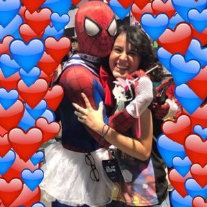 Meet your Posher, Andrea